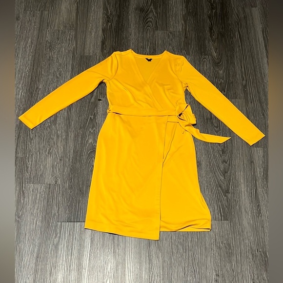 Ann Taylor Gold Asymmetrical Wrap Cocktail Dress - Picture 4 of 10